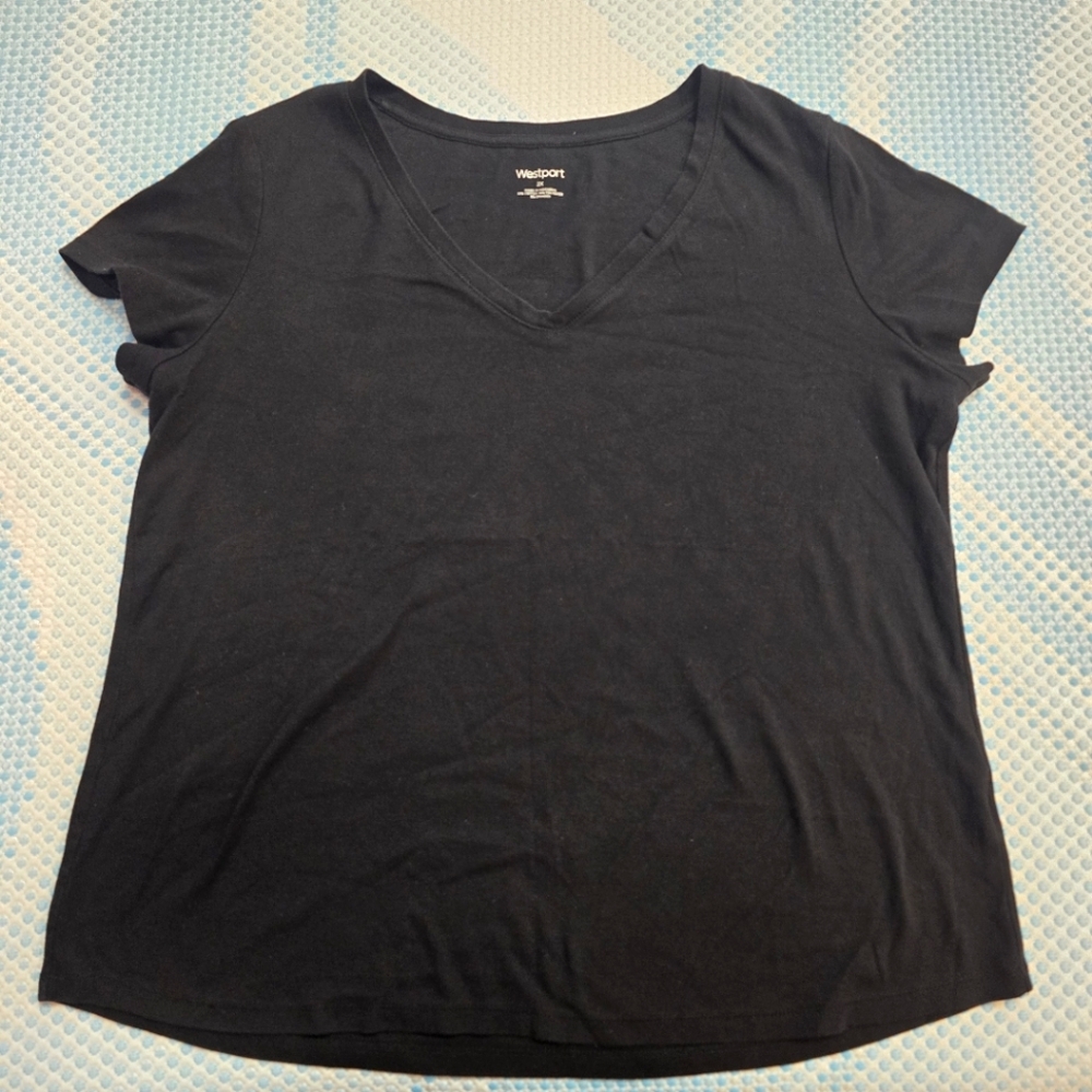 Westport Black Basic Short Sleeve V-Neck Women's Top Size 2x
